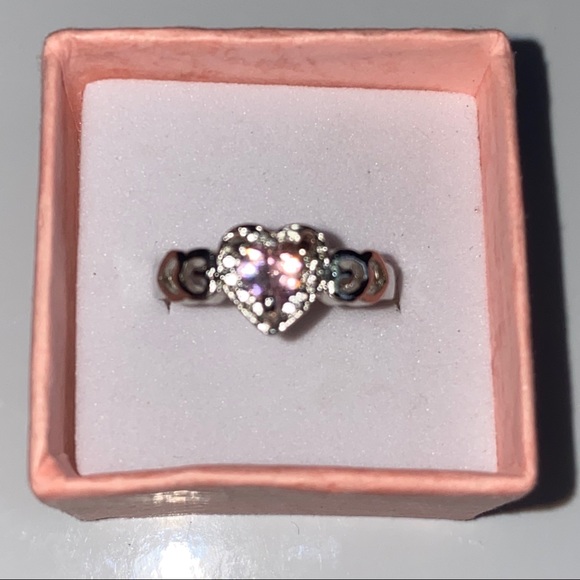 Silver Pink Topaz CZ Heart Ring - Picture 5 of 11